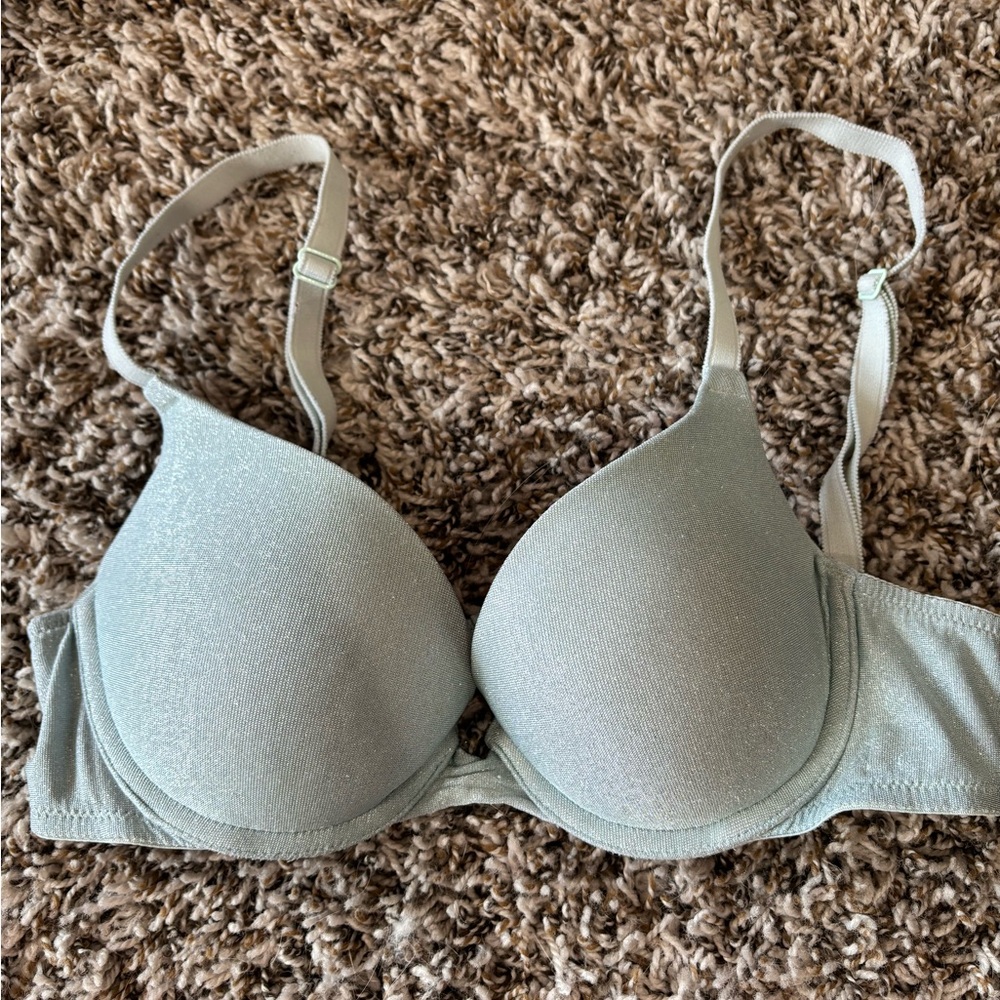 PINK bra